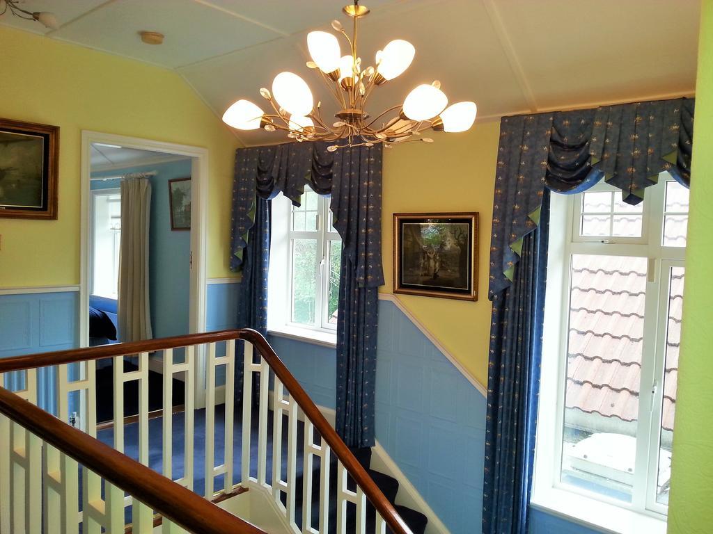The Dell Dublin Bed and Breakfast Dun Laoghaire Exterior foto